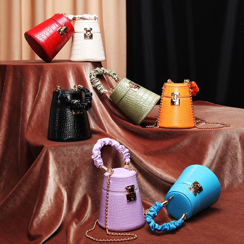 Crocodile Pattern Bucket Crossbody Bag - Mini Style