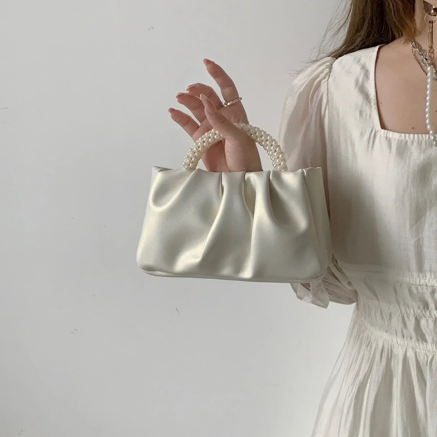 Luxury Pearl Handle Square Evening Clutch Bag