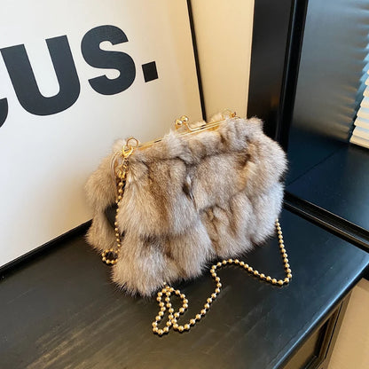 Soft Plush Fox Fur Evening Bag - Winter Party Style